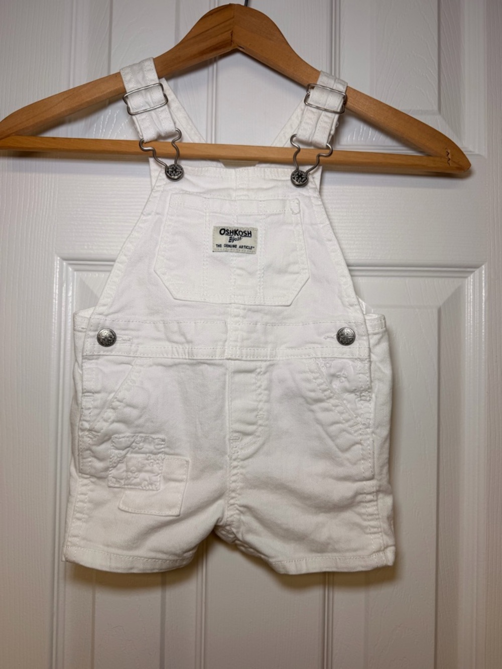 OshKosh B’gosh White Shortalls 12M Eyelet Lace Vintage Vibes Overalls Baby Girl